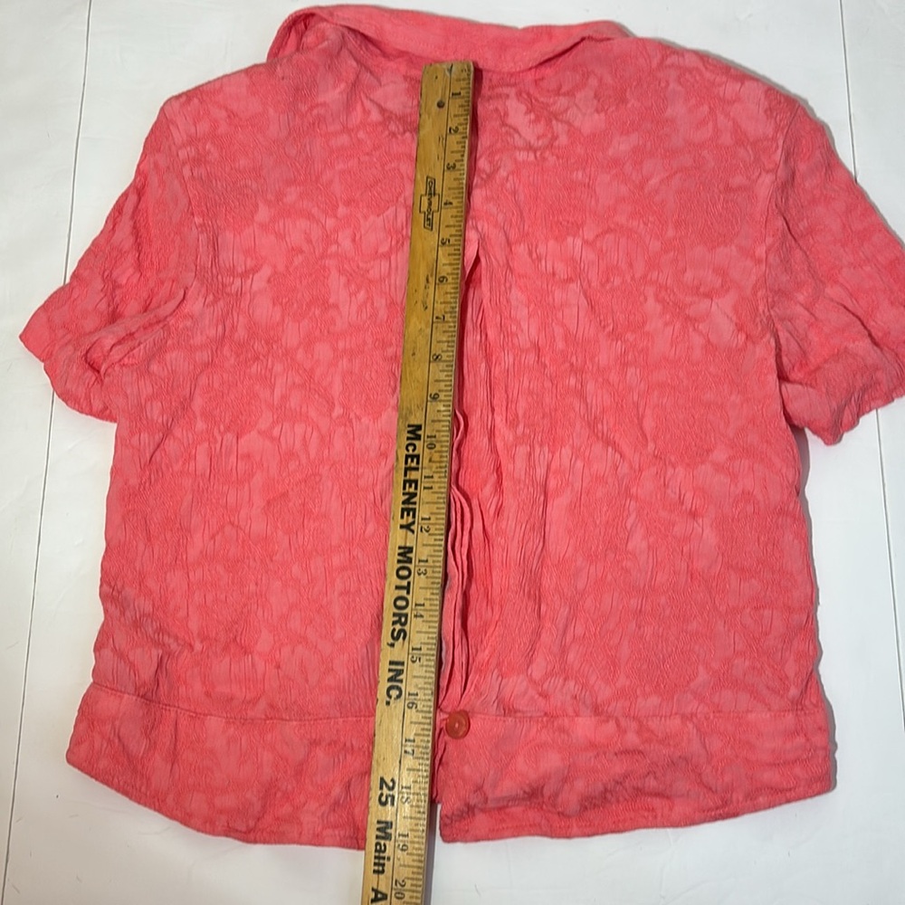 Vintage pink smocked open back cropped short sleeve button down relaxed blouse M - Picture 11 of 14